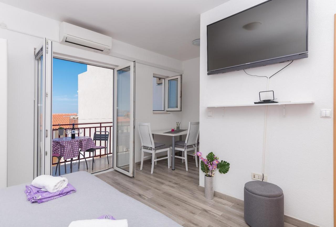 Apartmani Franko Baška Voda Exteriör bild