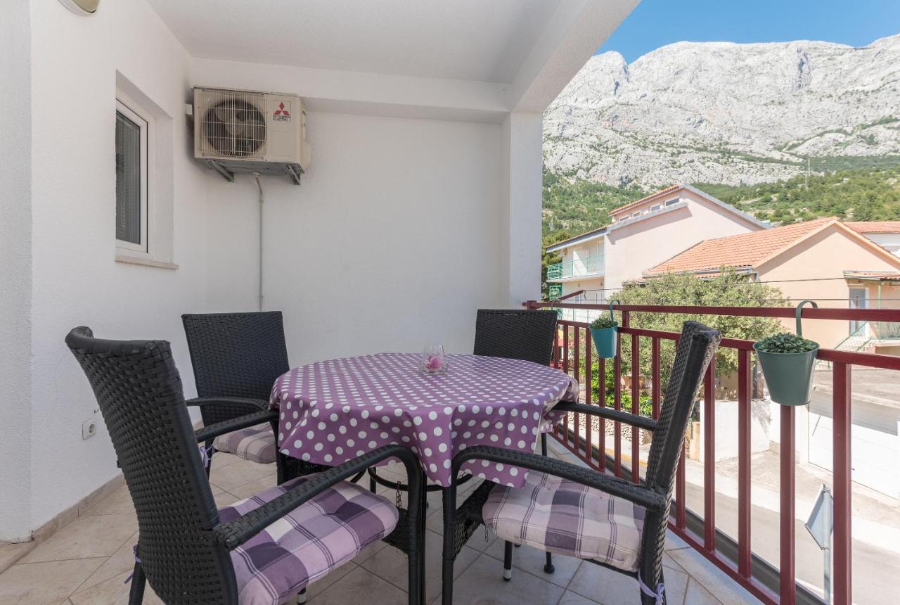Apartmani Franko Baška Voda Exteriör bild