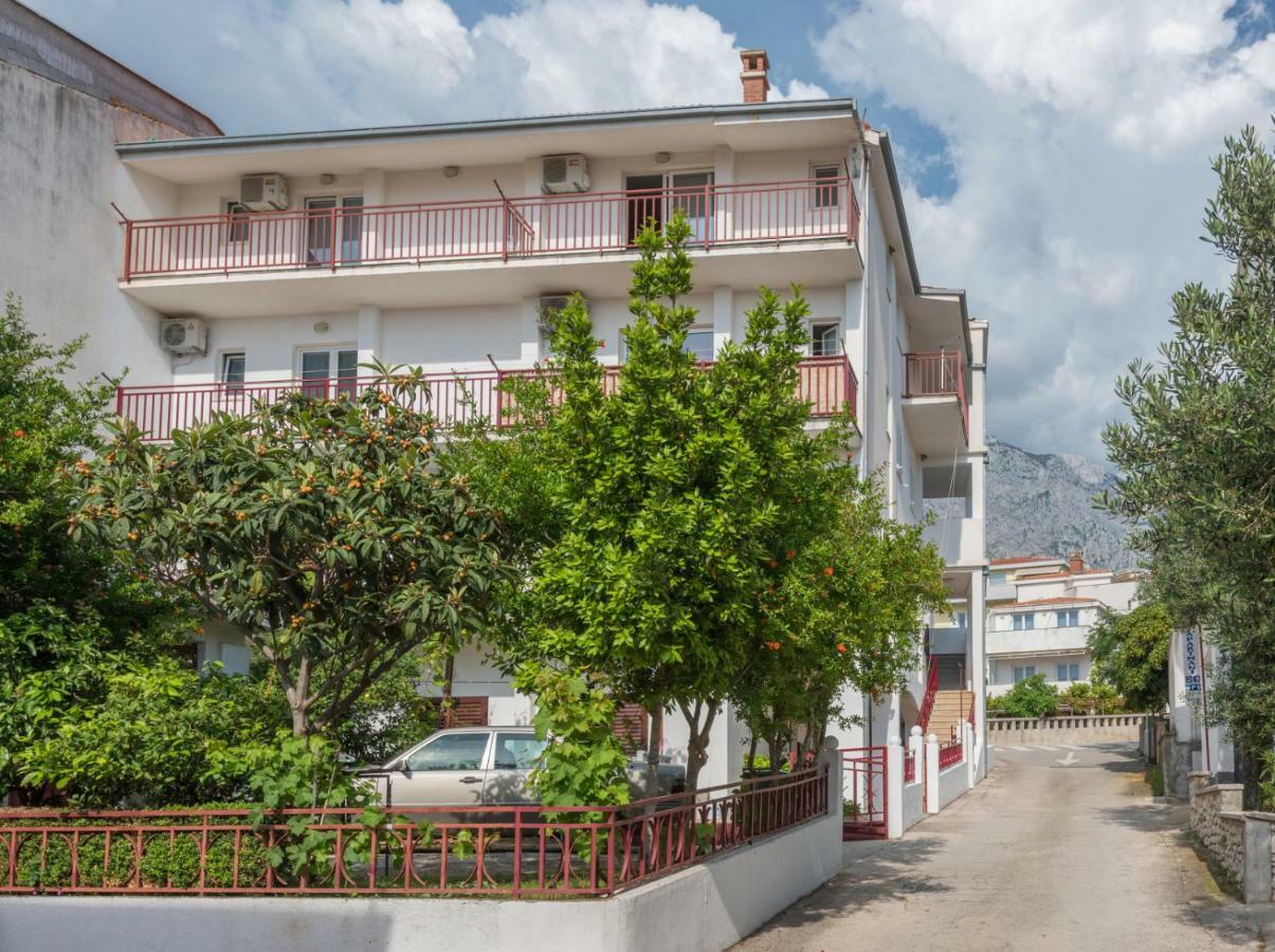 Apartmani Franko Baška Voda Exteriör bild